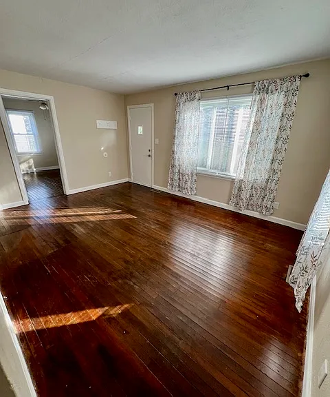 1621 N New York Ave — Photo 2