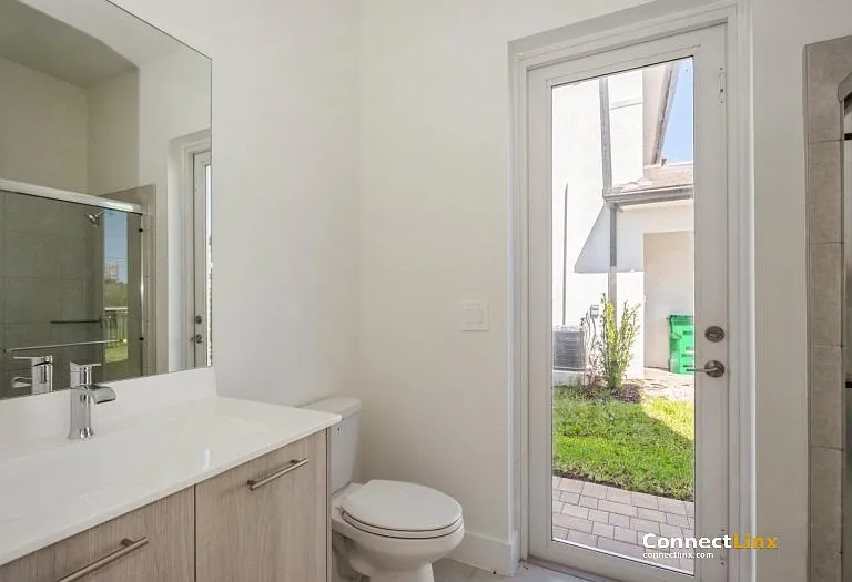 12290 SW 44th Ct — Photo 9