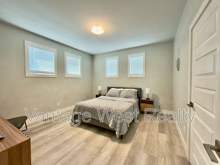 540 Barra Ln — Photo 19