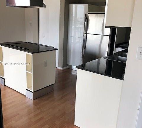 3rd image of 10 SW South River Dr APT 704