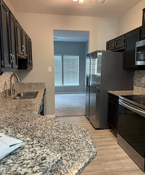 3006 Silverbush Ct #3006 — Photo 1