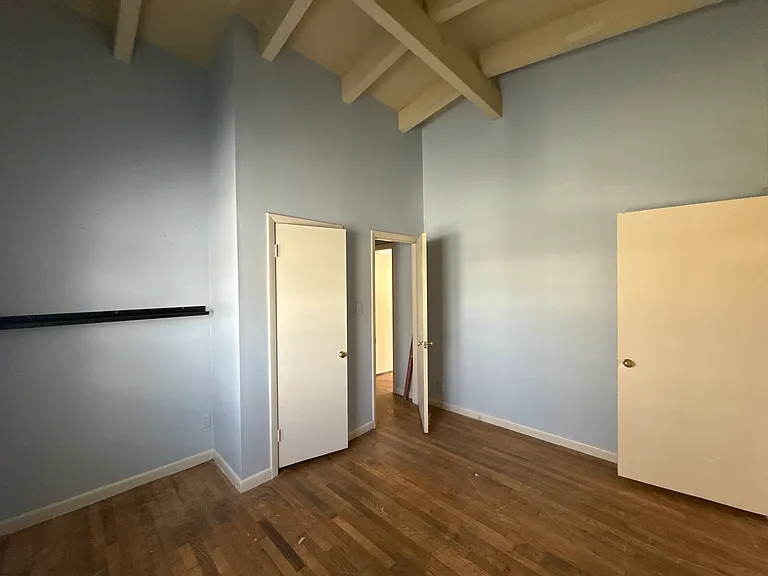 1009 Hampton St NW #1 — Photo 10