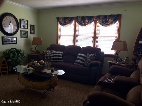2nd image of 311 N Emily St