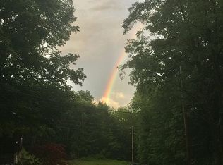 105 Fawn Rd, East Stroudsburg, PA 18301