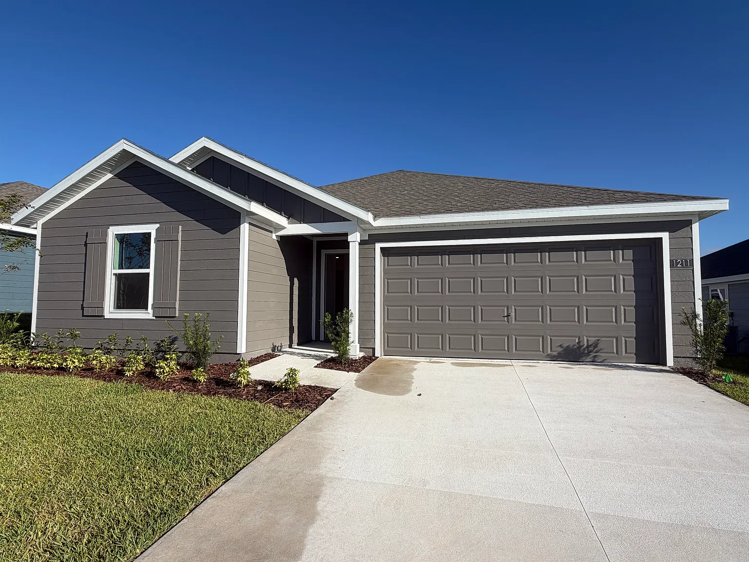 4 bed, 1985 sqft, $2,100 — Photo 3