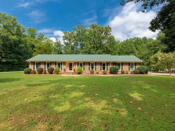 289 Tanager Dr, York, SC 29745