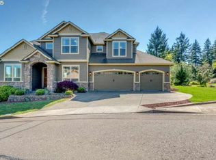 894 W S St, Washougal, WA 98671