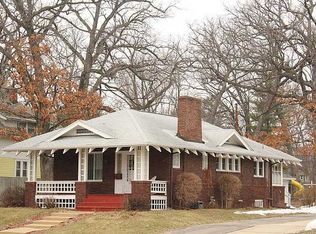 2226 Mount Vernon Rd SE, Cedar Rapids, IA 52403