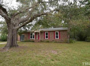 302 Barbour Rd, Smithfield, NC 27577