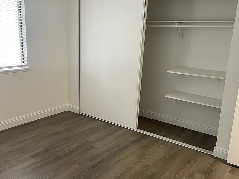 1823 Niblick Cir — Photo 13