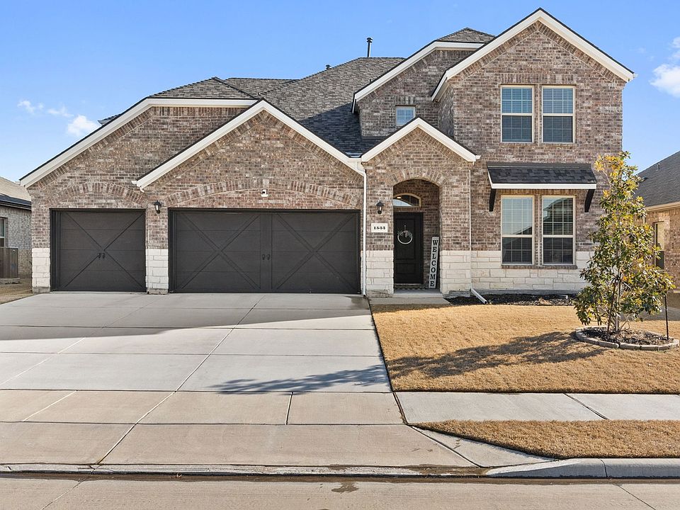 1st image of 1533 Estivella Dr