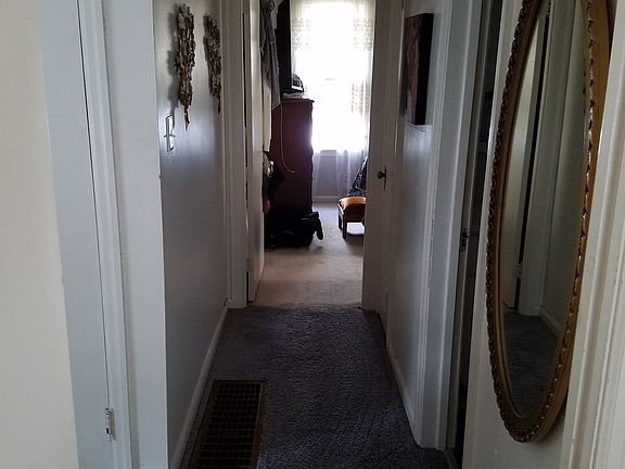 4th image of 2904 Columbus Ave
