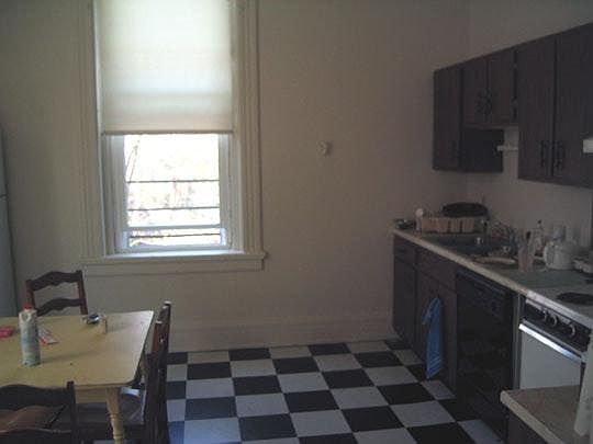 4th image of 312 Ludlow Ave APT 2