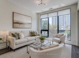 690 King St W #411, Kitchener, ON N2G0B9