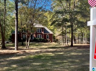 105 Kings Crest Ln, Pelham, AL 35124