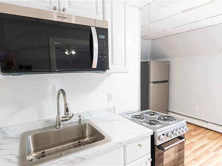 93 Warren Ave #4 — Photo 5