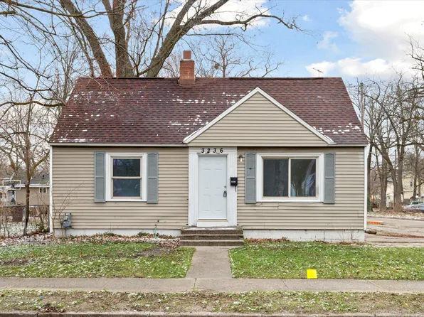 3236 Jefferson St, Muskegon Heights, MI 49444