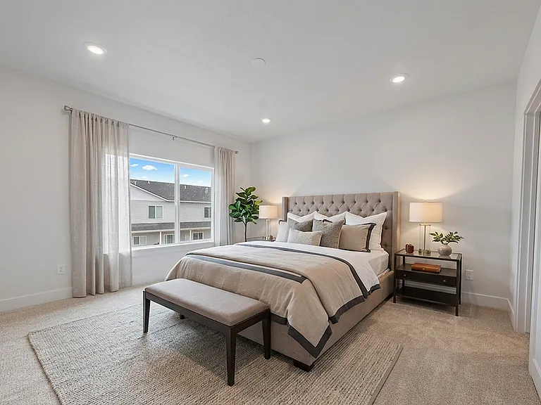 661 Brezza Dr — Photo 10