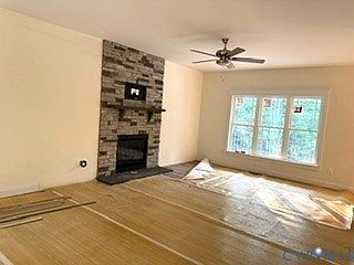 2nd image of 2440 Ballsville Rd