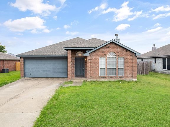2nd image of 809 Rowdy Dr