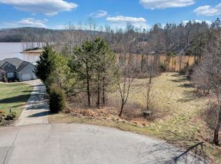 245 Clear Pointe Rd, Lynch Station, VA 24571