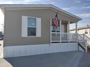 19 Palmer Dr, Sandusky, OH 44870