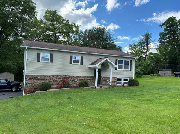 450 S 2nd Ave, Clarion, PA 16214