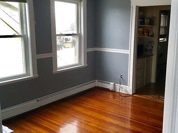 3rd image of 182 Furnace Brook Pkwy #2