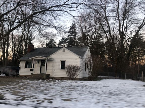 2nd image of 4105 Oak Ct