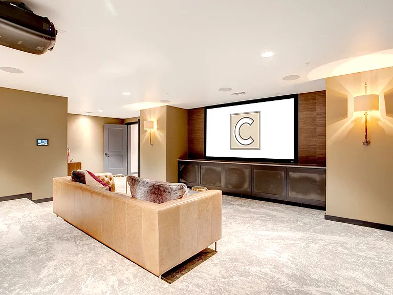 The Cosmopolitan Apartments — Photo 29