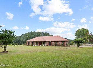 1490 Stubbs Rd, Terry, MS 39170