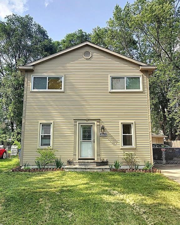 1st image of 35320 Hazelwood St
