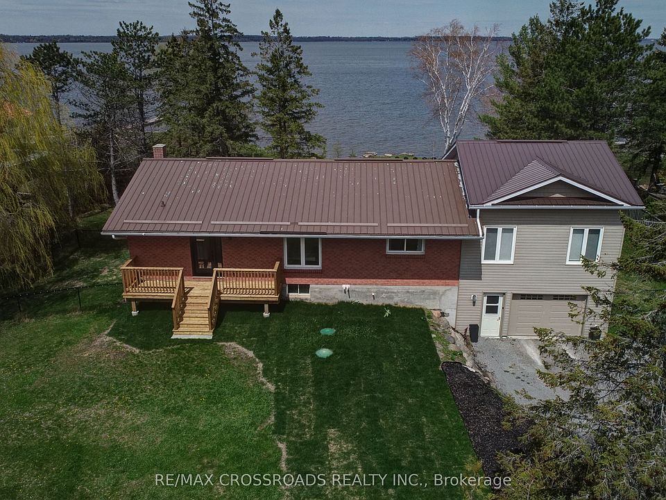 1st image of 8 Williams Point Rd