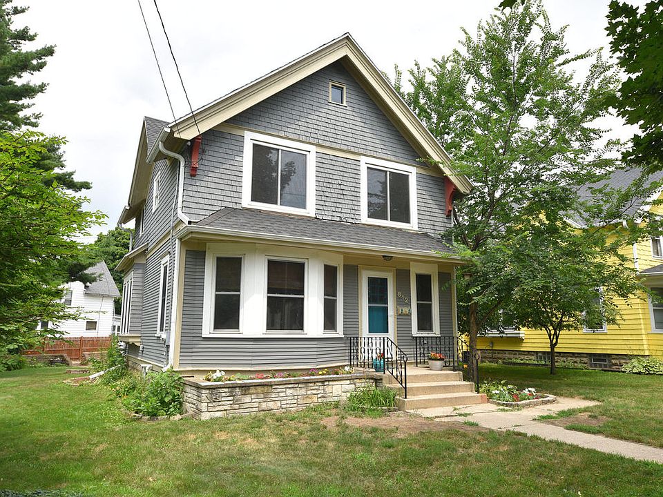 1st image of 812 East Broadway