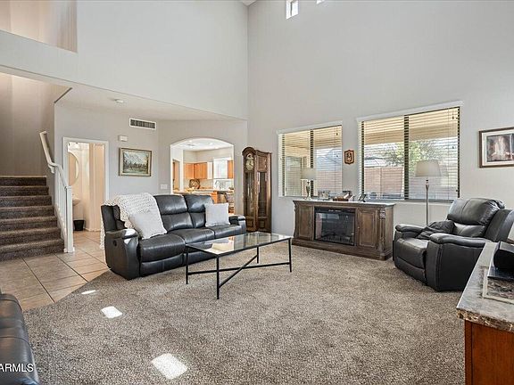 4th image of 10335 W SOUTHGATE Avenue