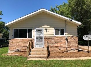 227 Carpenter St, Beloit, WI 53511