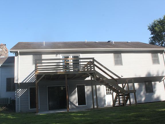 Walk out with elevated deck