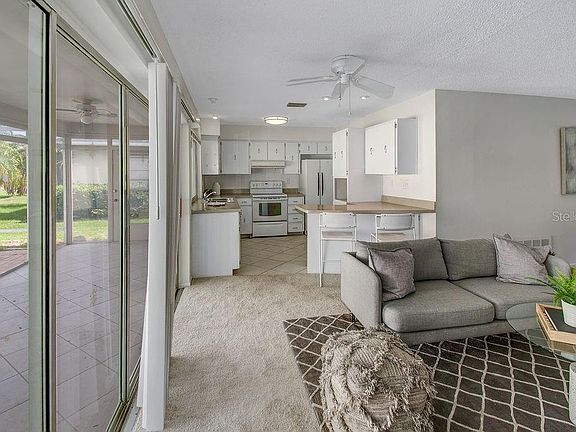5th image of 4456 Great Lakes Dr N