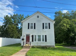 19 Arnold St, Middletown, CT 06457
