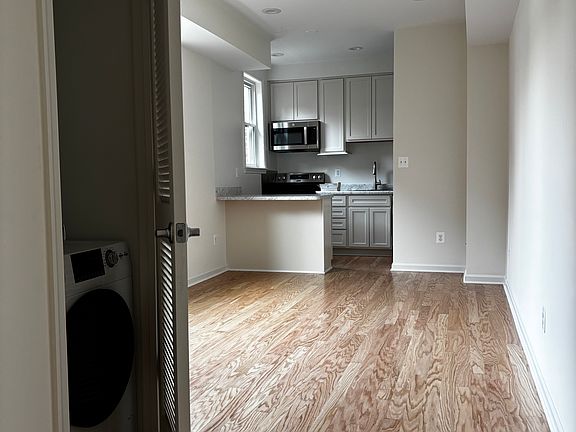 5th image of 1447 Chapin St NW APT 202