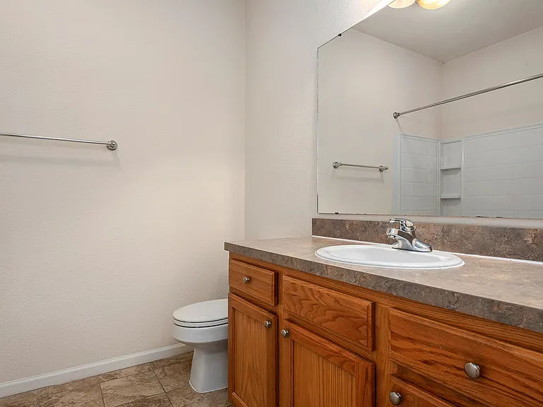 Ironwood Apartments and Townhomes — Photo 19