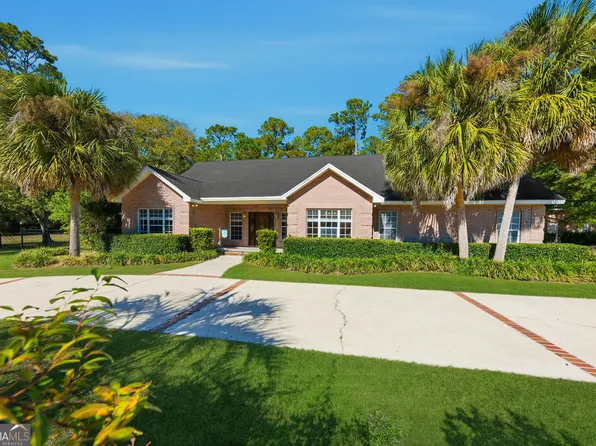 855 Misty Harbor Blvd, Woodbine, GA 31569