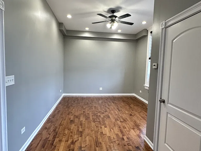 1901 S Racine Ave #3M — Photo 9