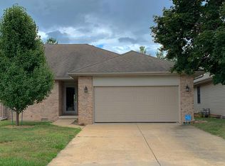 2706 Findley Dr, Springfield, IL 62704