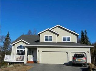 10750 Sarah Barton Cir, Eagle River, AK 99577