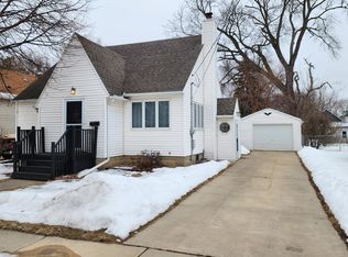 1427 1st St SE, Rochester, MN 55904