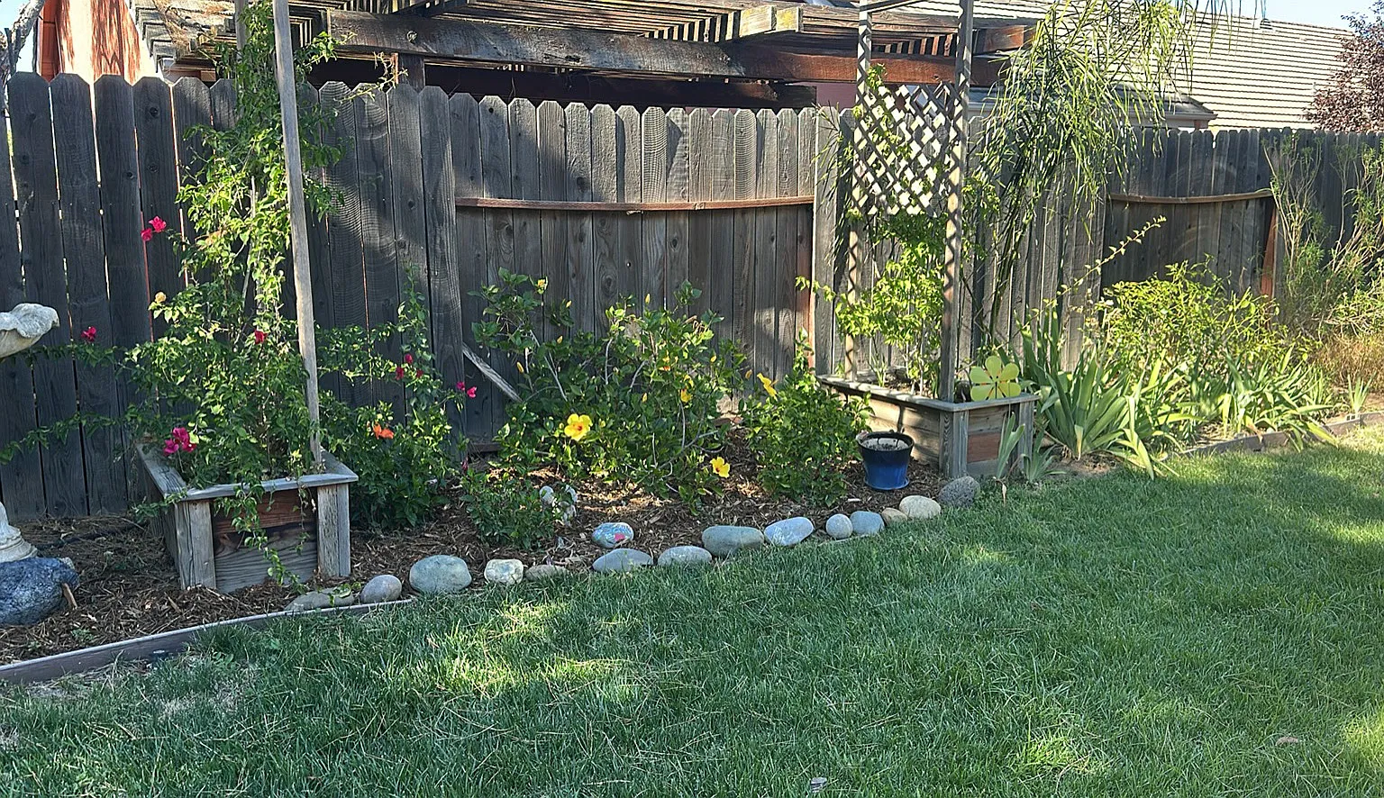 Lake Pleasant Dr, Elk Grove — Photo 1