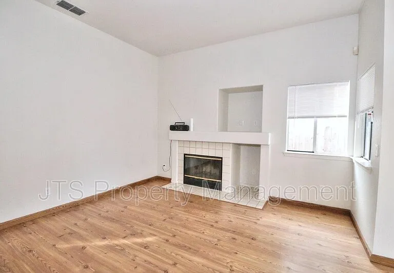 3549 Pine Hollow Way — Photo 10