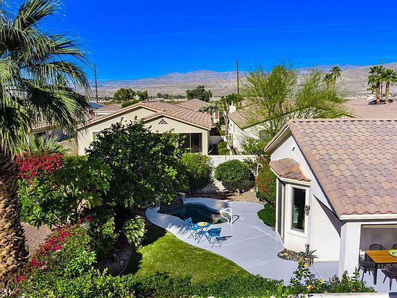 3rd image of 40125 Calle Las Positas