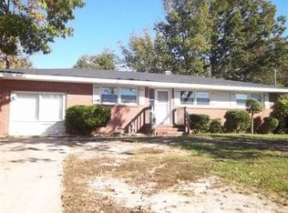 1438 Government Rd, Williamsburg, VA 23185